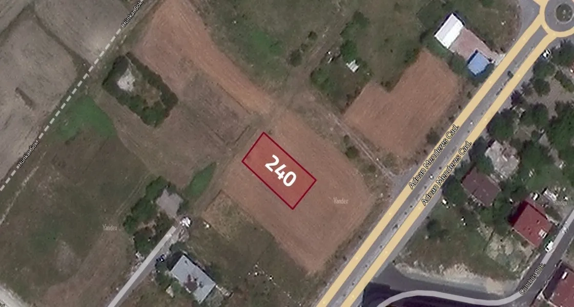 Land for sale ready for construction in a quiet residential area in Hadımköy - Istanbul | L240