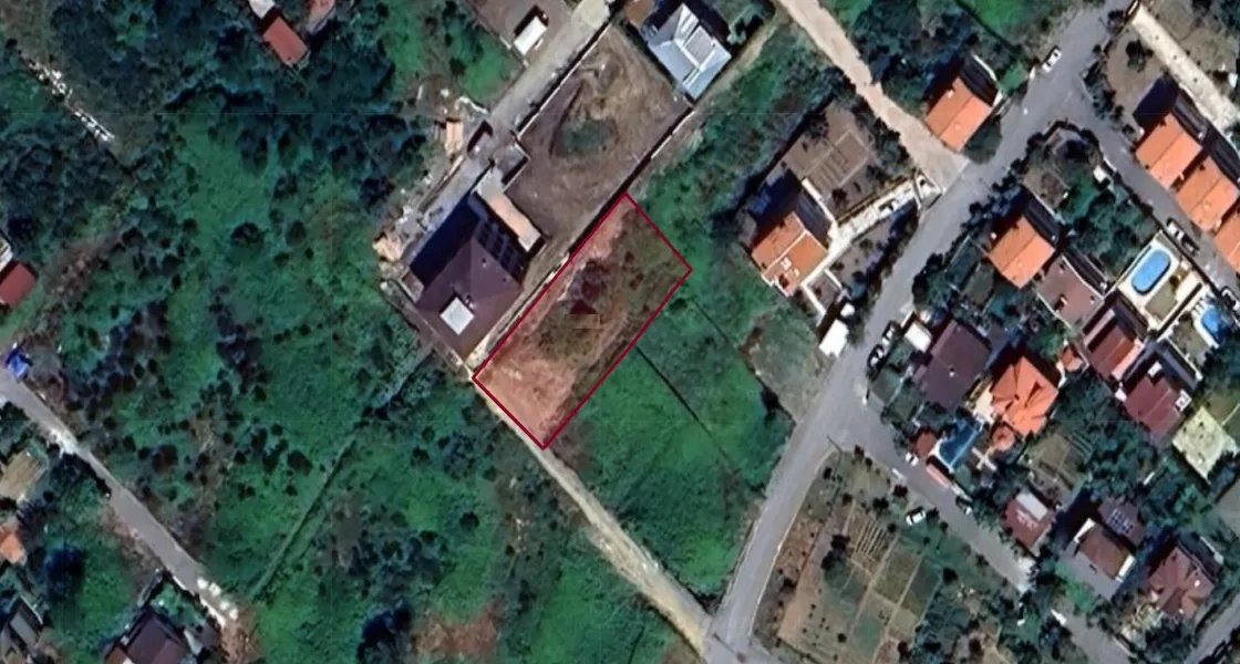 Land for sale suitable for construction in one of the most promising areas of Arnavutköy | L280