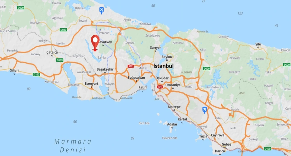 Very rare and prime land plot for sale in Istanbul | L358