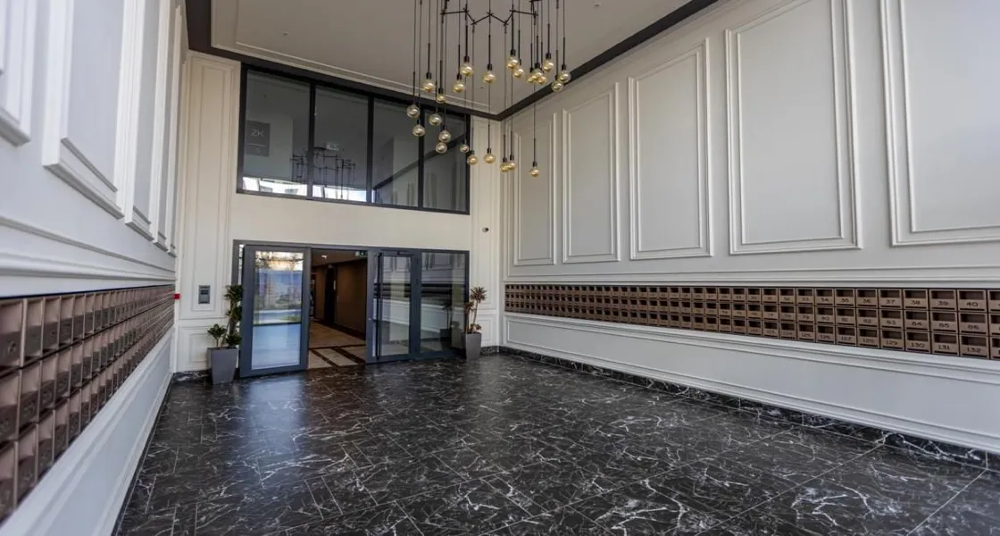 For sale a two-room apartment and a living room in the Bahcesehir SH114