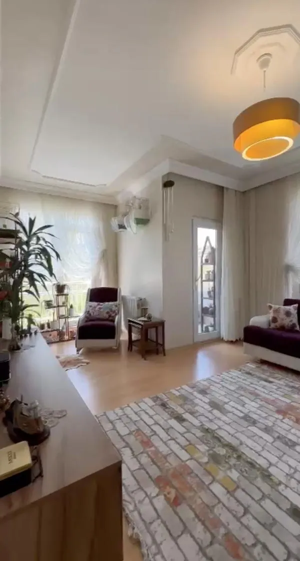 Satılık üç odalı daire, SH133