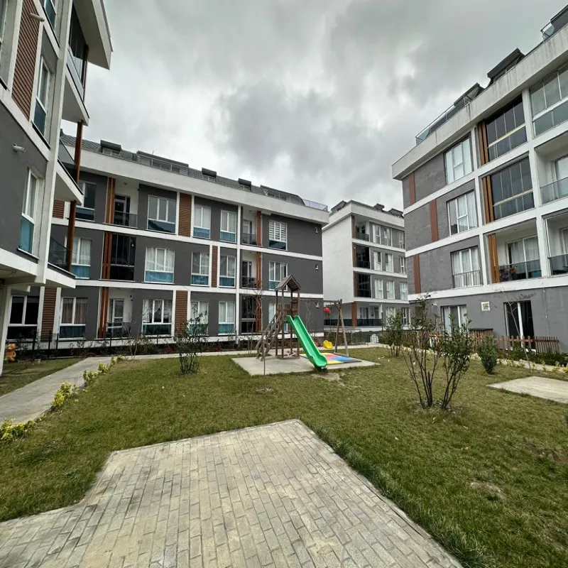 Satılık dört odalı ve iki salonlu dubleks daire, SH138