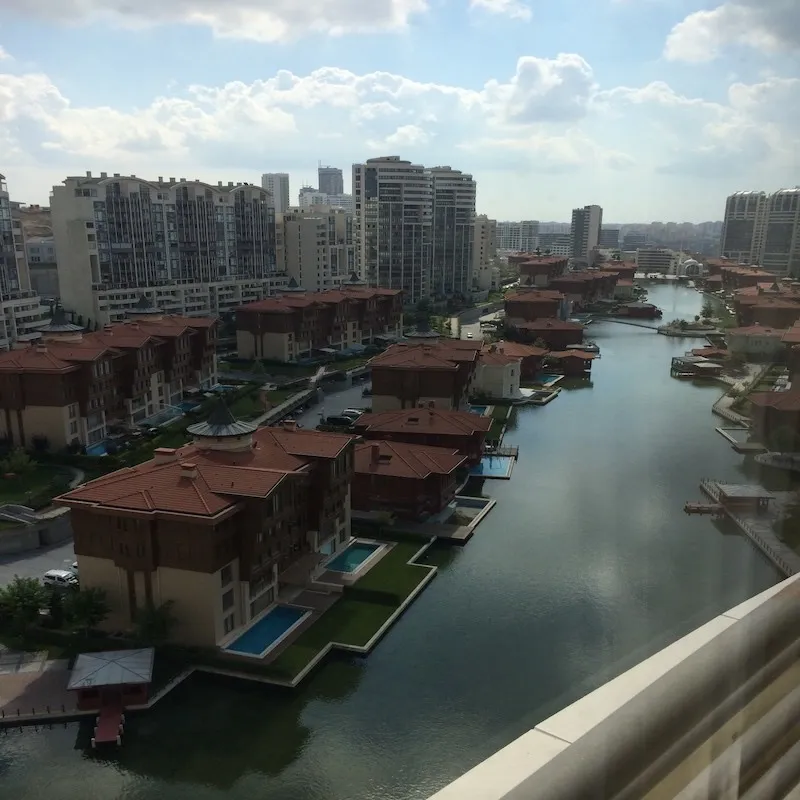 For sale a one-room apartment, SH147