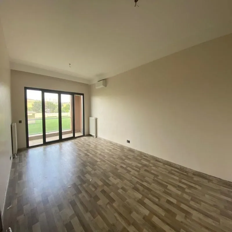 Apartment for sale in the Bizim Evler Guzelce complex in the Büyükçekmece area | SH169