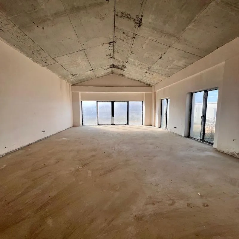 Başakşehir'de lüks villa kompleksinde satılık villa | SH229