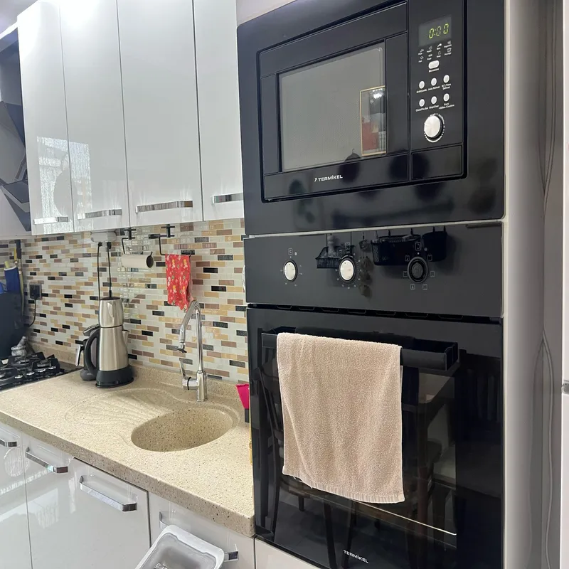 Apartment for sale in Buyukcekmece with a garden view | SH244