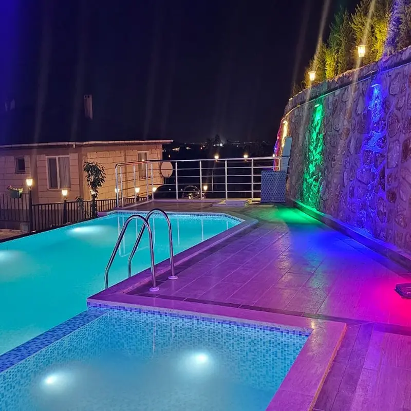 Two furnished villas for sale on a single plot of land in Yalova | SH246