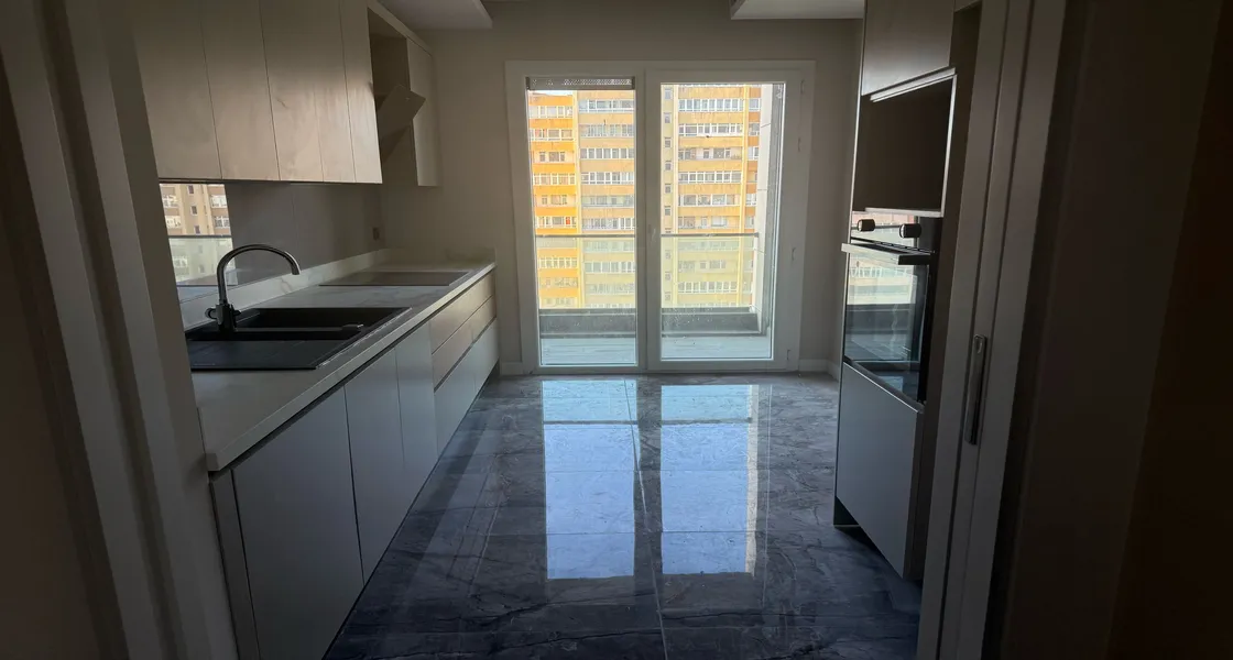 Apartment for sale in Lotus Istanbul Complex in Beylikdüzü | SH250