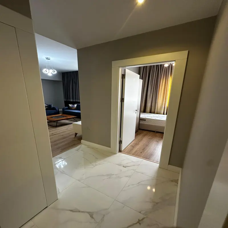 Furnished apartment for sale, two rooms and a living room in Bahçeşehir, Istanbul | SH274